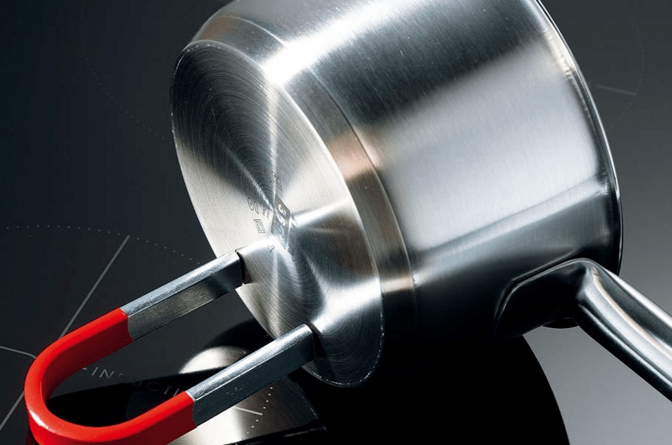 Как включить и выключить индукционную варочную панель Как включить и выключить индукционную варочную панель