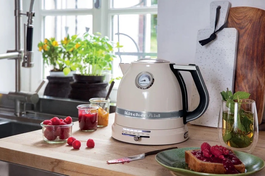 Обзор электрочайника KitchenAid 5KEK1522EAC