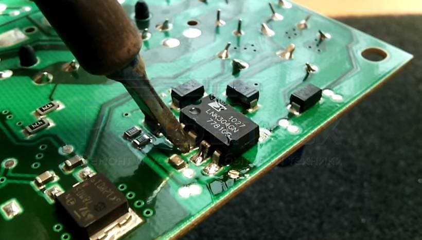 Почему стиральная машина не отжимает Почему стиральная машина не отжимает