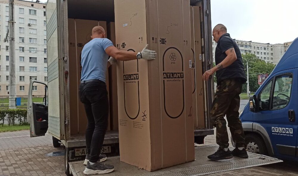 Как правильно перевозить холодильник