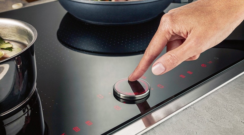 Ошибка E2 на индукционной варочной панели Ошибка E2 на индукционной варочной панели