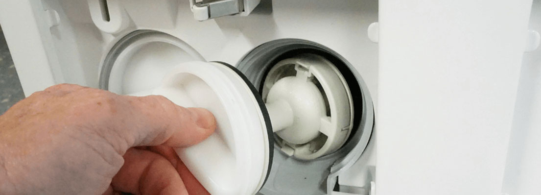 Почему стиральная машина не отжимает Почему стиральная машина не отжимает