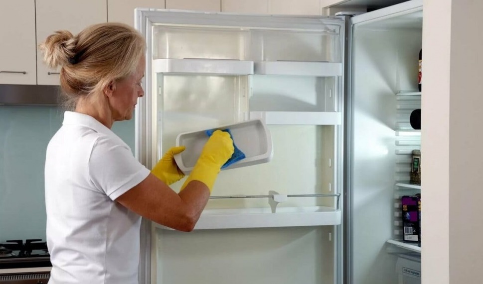 Как правильно перевозить холодильник