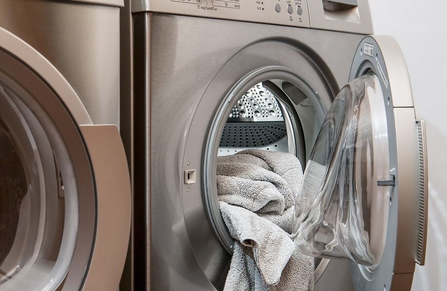large_washing-machine-2668472_1280__1_.jpg