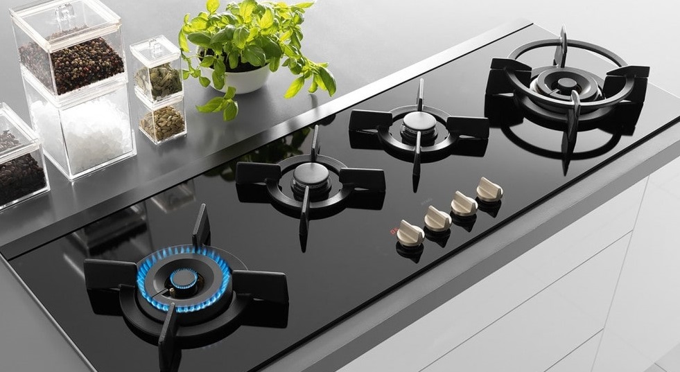 Как включить и выключить варочную панель Как включить и выключить варочную панель