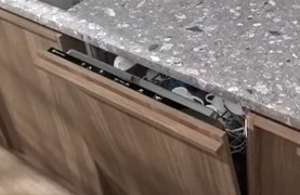 Сушка воздухом с автооткрытием дверцы в конце цикла (AirDry Technology)