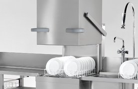 Купольная посудомоечная машина: плюсы и минусы Купольная посудомоечная машина: плюсы и минусы