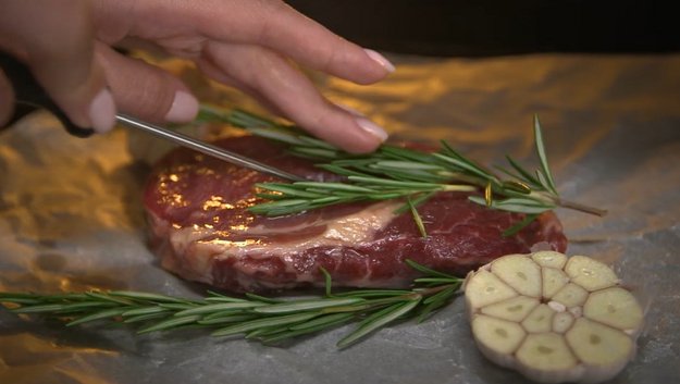 Газовая стеклянная варочная панель Korting HGG 9835 CTB (video 1)