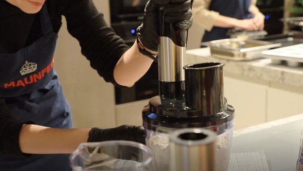 Вытяжка Maunfeld MERSEY 50 Inox Glass black (video 2)