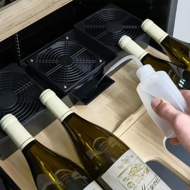 Винный шкаф Meyvel MV102-WN1-C (Nut) (фото 8) Винный шкаф Meyvel MV102-WN1-C (Nut) (preview 8)