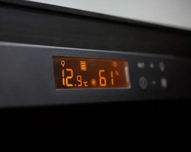 Монотемпературный винный шкаф EuroCave R-400020-L2W (preview 2)