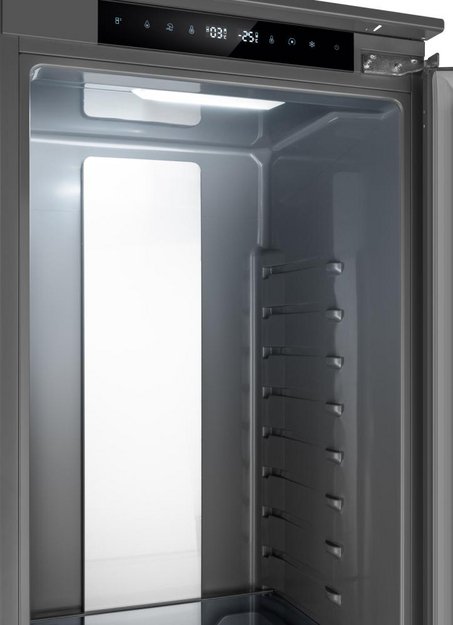 Встраиваемый холодильник с инвертором Weissgauff WRKI 2000 Total NoFrost Inverter Premium Ecofresh Inox (preview 9)