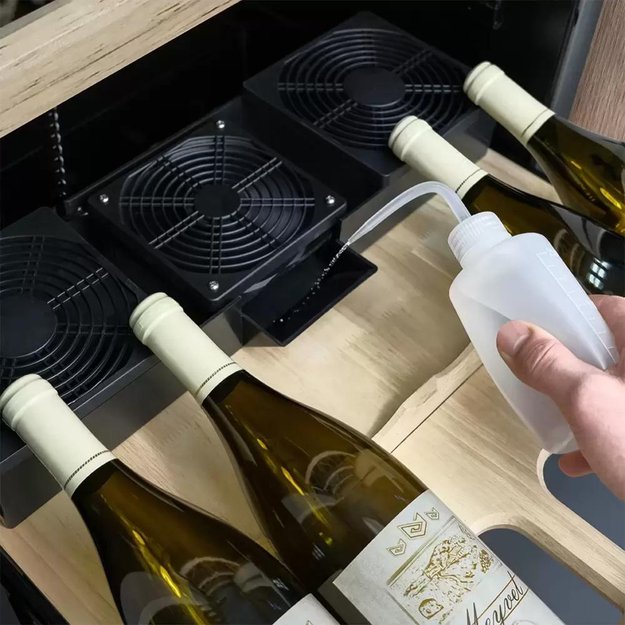 Винный шкаф Meyvel MV102-WC1-M (Cold Maple) (preview 9)