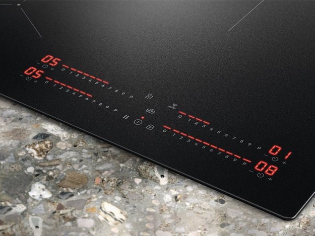 Варочная панель Electrolux EIS62453IZ (preview 3)