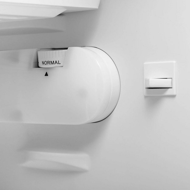 Холодильник Hyundai CO10031H (preview 14)