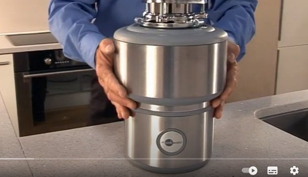 Измельчитель пищевых отходов InSinkErator Premium 700EC (видео 2) Измельчитель пищевых отходов InSinkErator Premium 700EC (video 2)