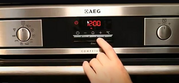 Духовой шкаф AEG B98785M (video 2)