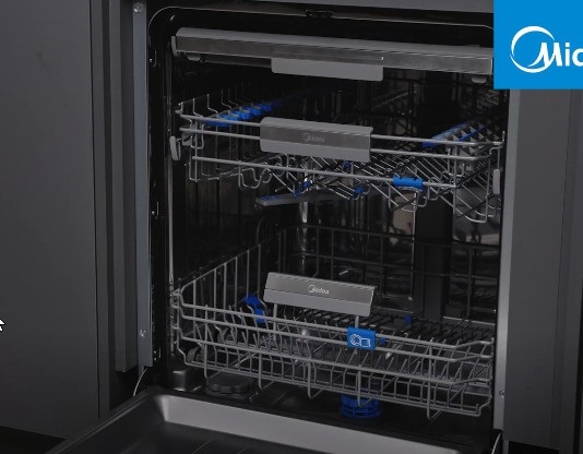 Встраиваемая посудомоечная машина Midea MID45S150i (video 2)