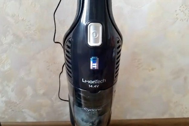 Пылесос Gorenje SVC144FBK (video 2)