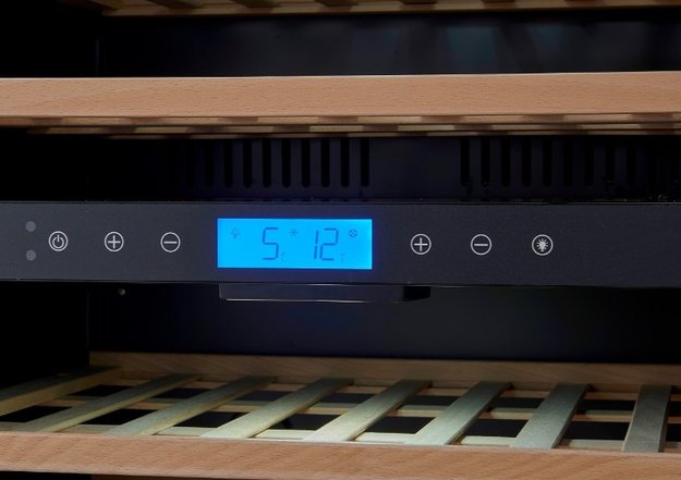 Встраиваемый под столешницу винный шкаф CellarPrivate CP043-2TW (preview 5)