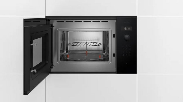 Микроволновая печь Bosch BEL454MB1F (фото 2) Микроволновая печь Bosch BEL454MB1F (preview 2)