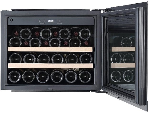 Встраиваемый винный шкаф Korting KFW 501 SL GN (preview 2)