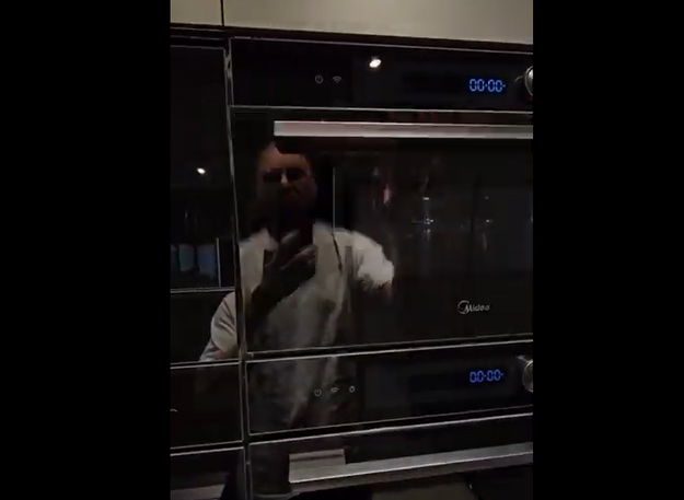 Духовой шкаф Midea MO78100CGB (video 3)