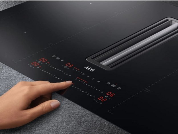Варочная панель со встроенной вытяжкой AEG CCE84779CB (фото 5) Варочная панель со встроенной вытяжкой AEG CCE84779CB (preview 5)