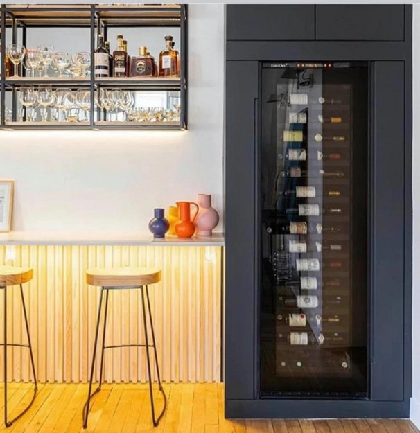 Встраиваемый монотемпературный винный шкаф EuroCave I-090011-L (preview 3)