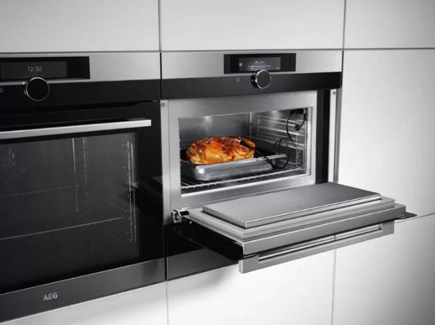 Шкаф скоростного охлаждения и шоковой заморозки AEG KBK994519M (preview 1)