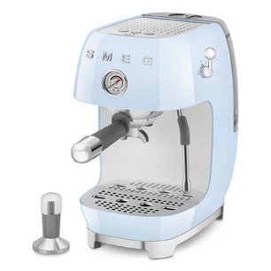 Кофемашина Смег ECF03PBEU фото 4 в Казани и Татарстане Кофемашина Smeg ECF03PBEU фото 4 в Казани и Татарстане