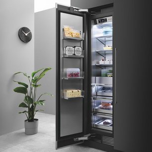 Встраиваемая морозильная камера Signature Kitchen Suite SKSCF1831P фото 2 в Казани и Татарстане