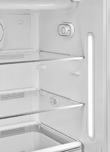 Холодильник Смег FAB28RWH6 фото 3 в Казани и Татарстане Холодильник Smeg FAB28RWH6 фото 3 в Казани и Татарстане