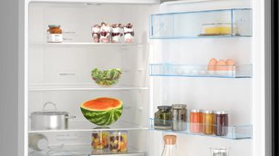 Двухкамерный холодильник Bosch KGN56CX30U фото 3 в Казани и Татарстане