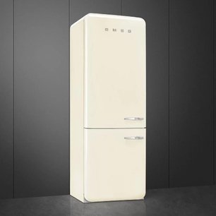 Холодильник Смег FAB38LCR фото 3 в Казани и Татарстане Холодильник Smeg FAB38LCR фото 3 в Казани и Татарстане