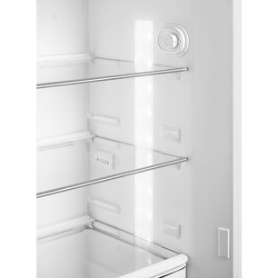 Холодильник Смег FAB30ROR3 фото 3 в Казани и Татарстане Холодильник Smeg FAB30ROR3 фото 3 в Казани и Татарстане
