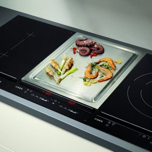 Варочная панель AEG HC452600EB фото 2 в Казани и Татарстане