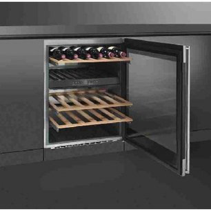 Винный шкаф Смег CVI38X фото 2 в Казани и Татарстане Винный шкаф Smeg CVI38X фото 2 в Казани и Татарстане