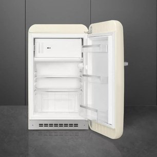 Холодильник Смег FAB10RCR6 фото 2 в Казани и Татарстане Холодильник Smeg FAB10RCR6 фото 2 в Казани и Татарстане