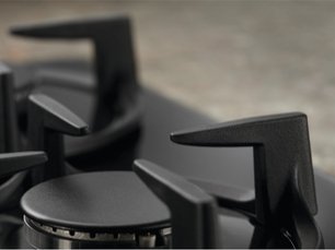 Варочная панель Электролюкс KGG6407K фото 4 в Казани и Татарстане Варочная панель Electrolux KGG6407K фото 4 в Казани и Татарстане