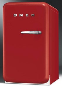 Мини-бар Смег FAB5LR1 фото 3 в Казани и Татарстане Мини-бар Smeg FAB5LR1 фото 3 в Казани и Татарстане