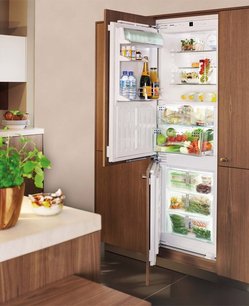Холодильник Либхер ICBN 30560 Premium BioFresh NoFrost фото 3 в Казани и Татарстане Холодильник Liebherr ICBN 30560 Premium BioFresh NoFrost фото 3 в Казани и Татарстане