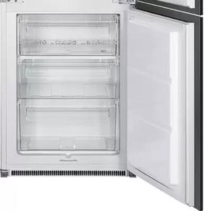 Холодильник Смег C3192F2P фото 3 в Казани и Татарстане Холодильник Smeg C3192F2P фото 3 в Казани и Татарстане