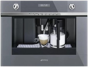 Кофемашина Смег CMS4101S фото 3 в Казани и Татарстане Кофемашина Smeg CMS4101S фото 3 в Казани и Татарстане