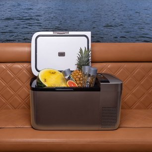 Автомобильный холодильник БОРК Z631 фото 2 в Казани и Татарстане Автомобильный холодильник BORK Z631 фото 2 в Казани и Татарстане