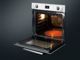 Многофункциональный духовой шкаф Смег SFP6925BPZ фото 2 в Казани и Татарстане Многофункциональный духовой шкаф Smeg SFP6925BPZ фото 2 в Казани и Татарстане