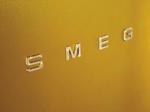 Мини-бар Смег FAB5RDG1 фото 3 в Казани и Татарстане Мини-бар Smeg FAB5RDG1 фото 3 в Казани и Татарстане