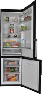 Двухкамерный холодильник Вестфрост VF3863BH фото 2 в Казани и Татарстане Двухкамерный холодильник Vestfrost VF3863BH фото 2 в Казани и Татарстане