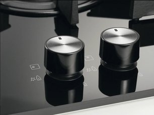 Варочная панель Электролюкс GPE373YK фото 4 в Казани и Татарстане Варочная панель Electrolux GPE373YK фото 4 в Казани и Татарстане