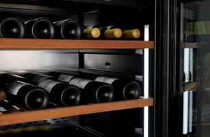 Винный шкаф CLIMADIFF MILLESIME240D фото 2 в Казани и Татарстане Винный шкаф CLIMADIFF MILLESIME240D фото 2 в Казани и Татарстане